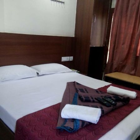 Hotel Dewans Residency Maisur Dış mekan fotoğraf