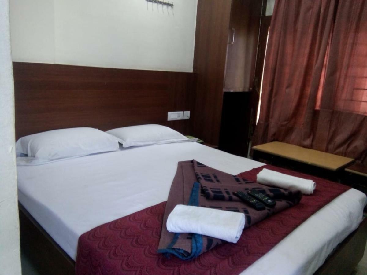 Hotel Dewans Residency Maisur Dış mekan fotoğraf
