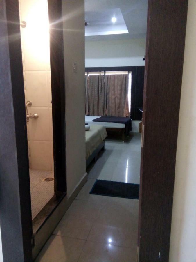 Hotel Dewans Residency Maisur Dış mekan fotoğraf